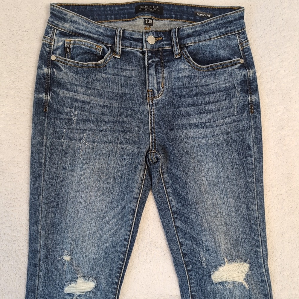 Judy Blue Women's Skinny Jeans - Distressed Blue